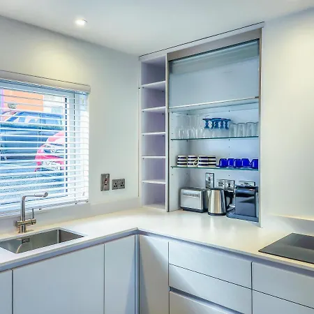 بيت للعطل The 4 Center