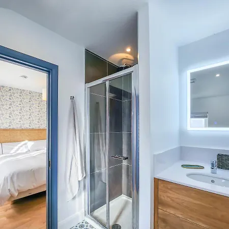 The 4 Center * كينسالي