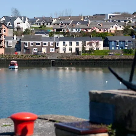 The 4 Center Kinsale