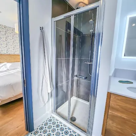 The 4 Center * كينسالي