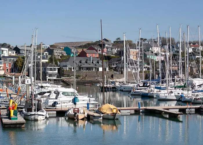 The 4 Center Kinsale